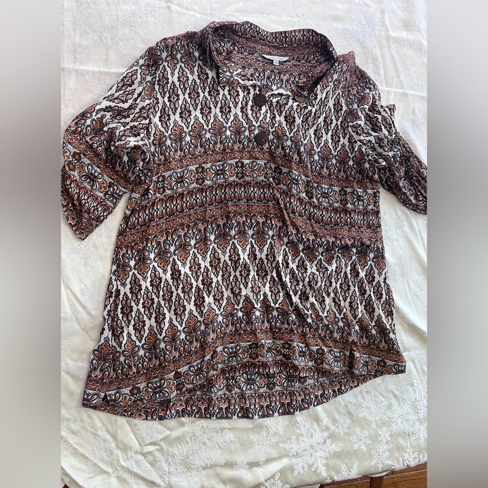 Brown and White Patterned Women's Top